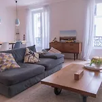 Charming Apartment At The Bottom Of Montmartre